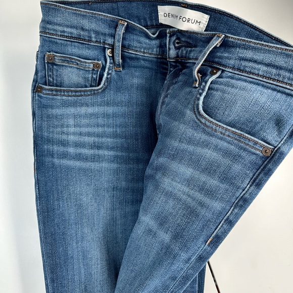 Aritzia Denim Forum Lola High Rise Skinny - Picture 5 of 11